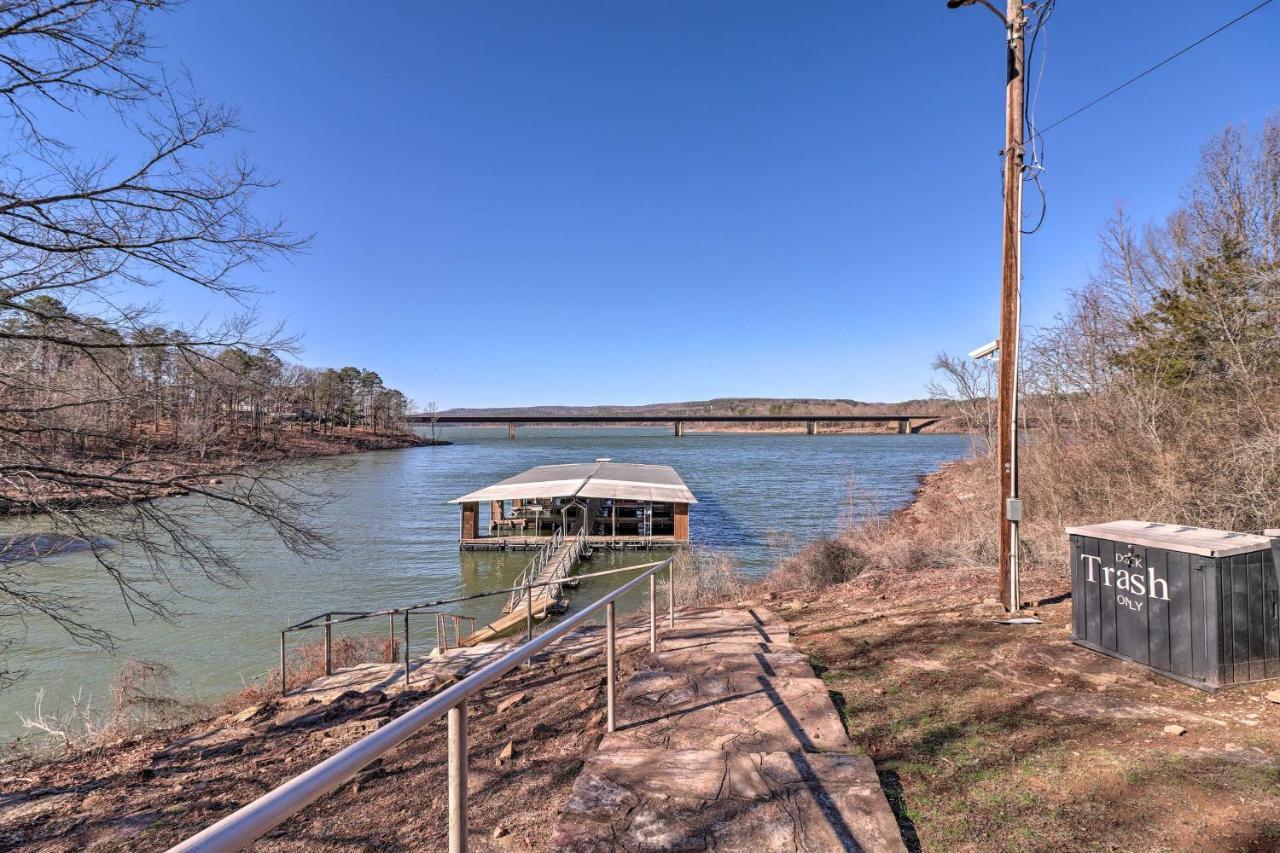 Lakefront Greers Ferry Cabin With Covered Boat Slip! Fairfield Bay Bagian luar foto